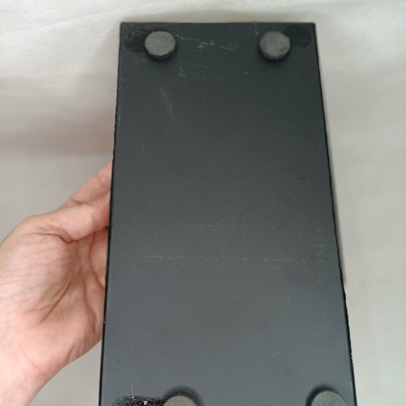 outdoor bird suet feeder 9.25'' black,threshold,rust resistant, new, - Picture 3 of 9